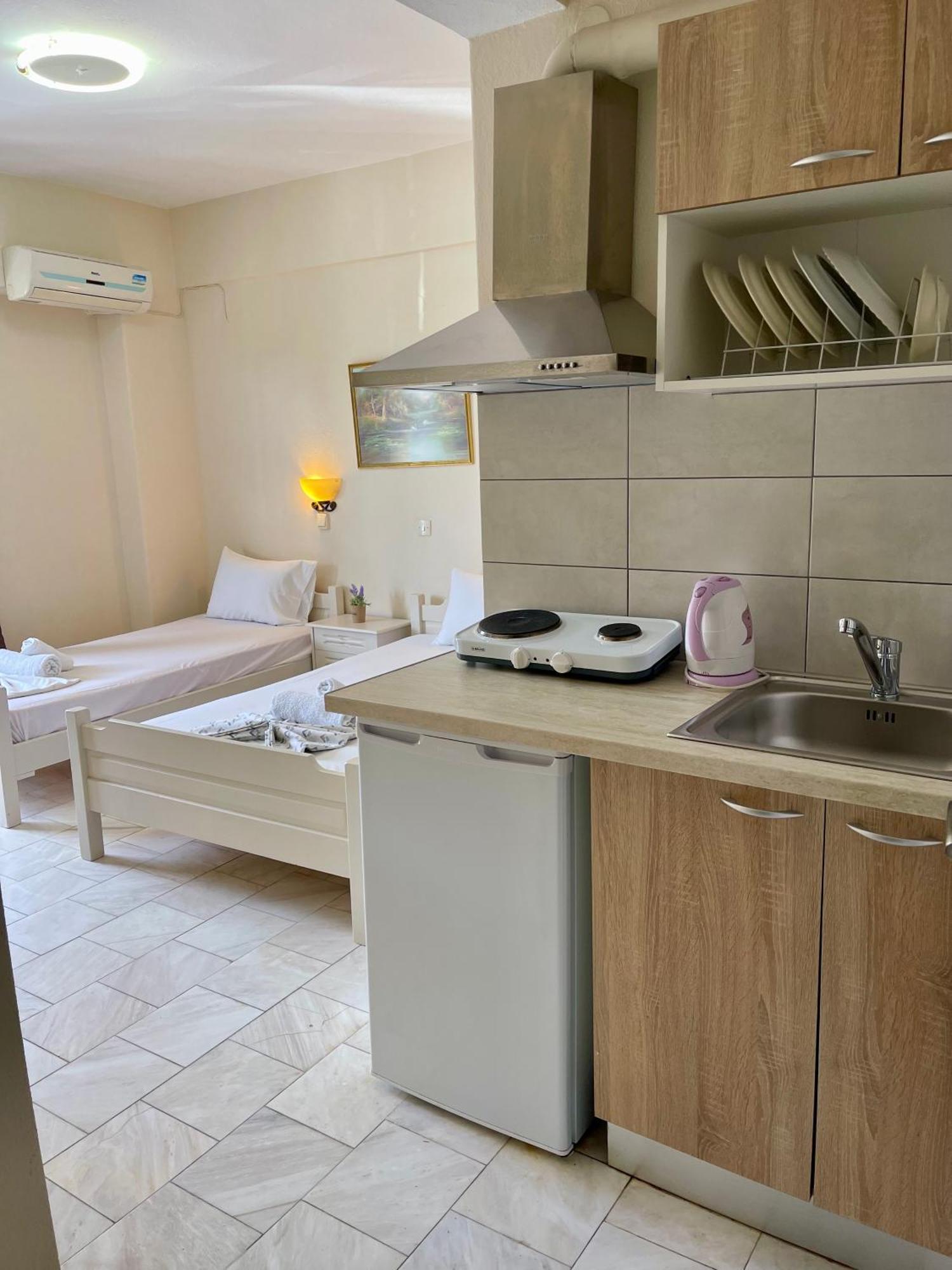 Velonis Apartments 렙토카리아 외부 사진