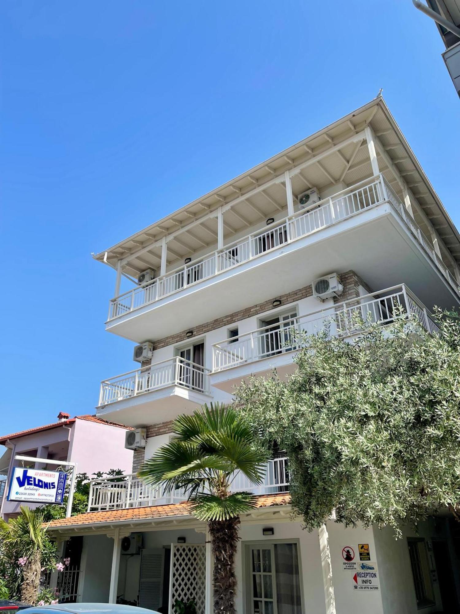 Velonis Apartments 렙토카리아 외부 사진